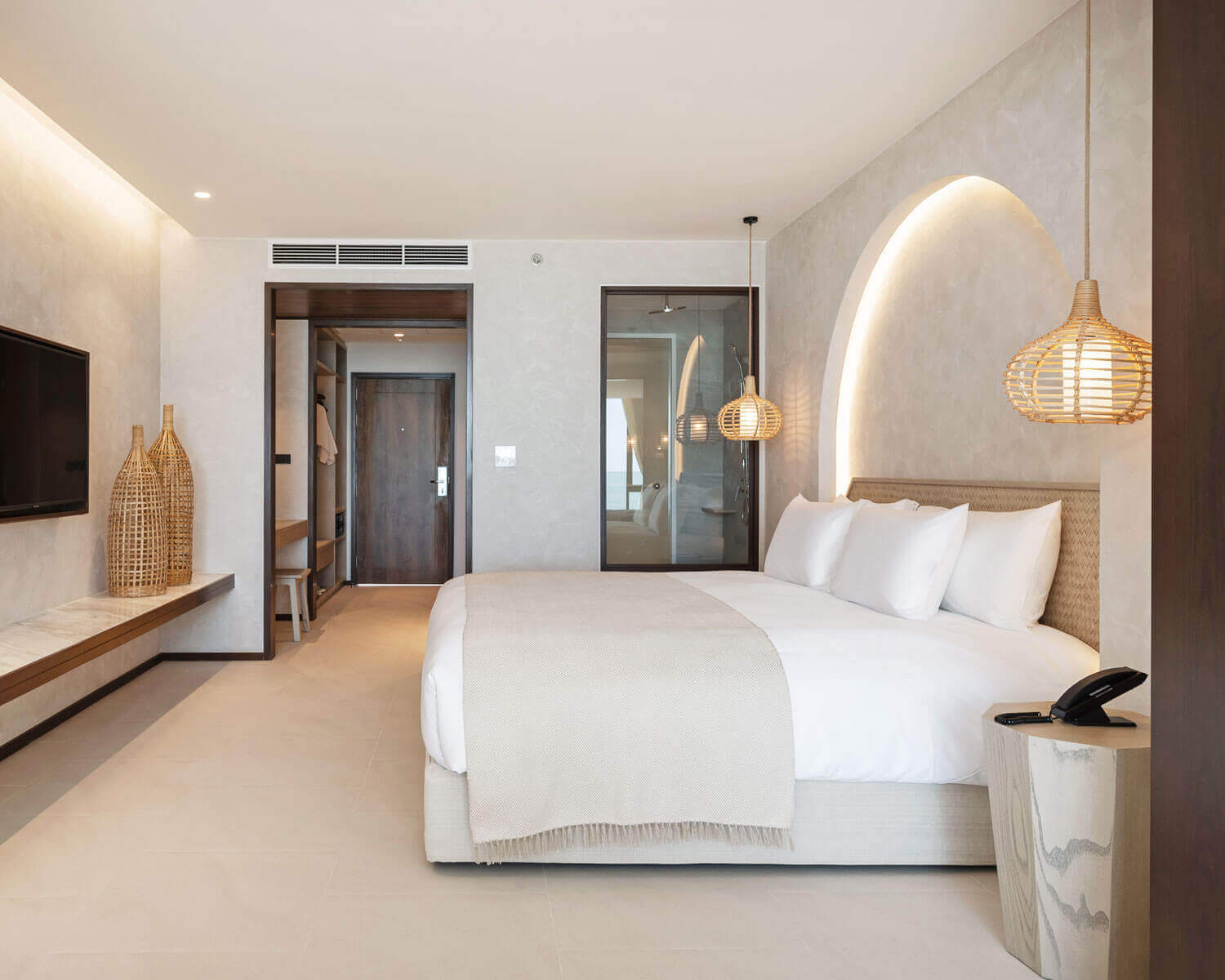 Deluxe beachfront room