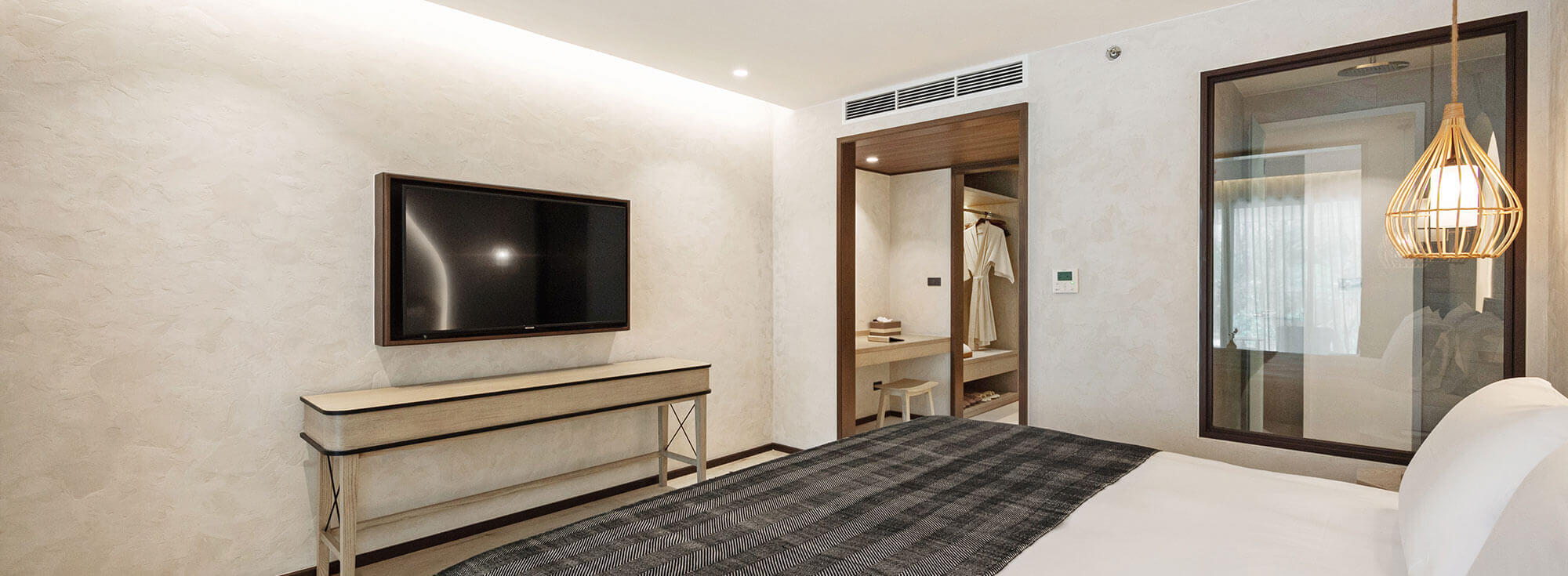 LED smart TV
