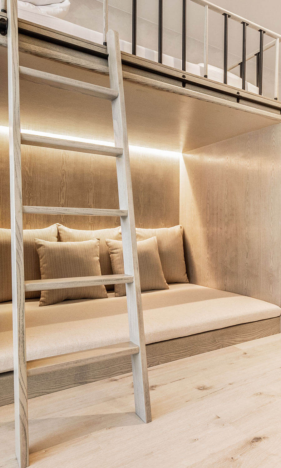 Bunk bed